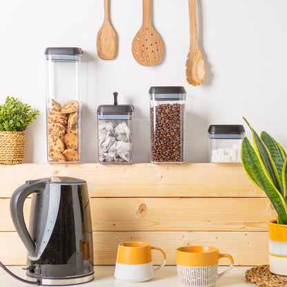 1.9L Airtight Flip Lock Plastic Food Storage Container