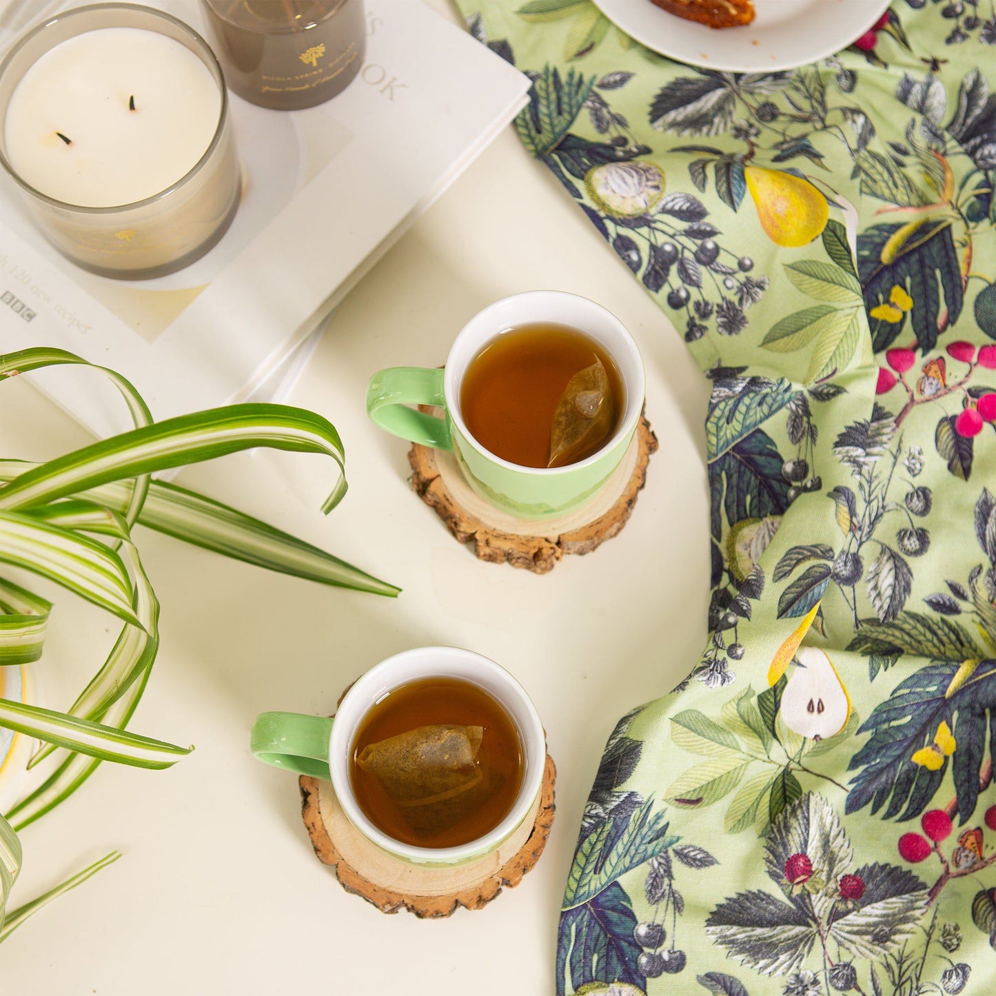 350ml Green Coloured Coffee Mugs - Pack of Six