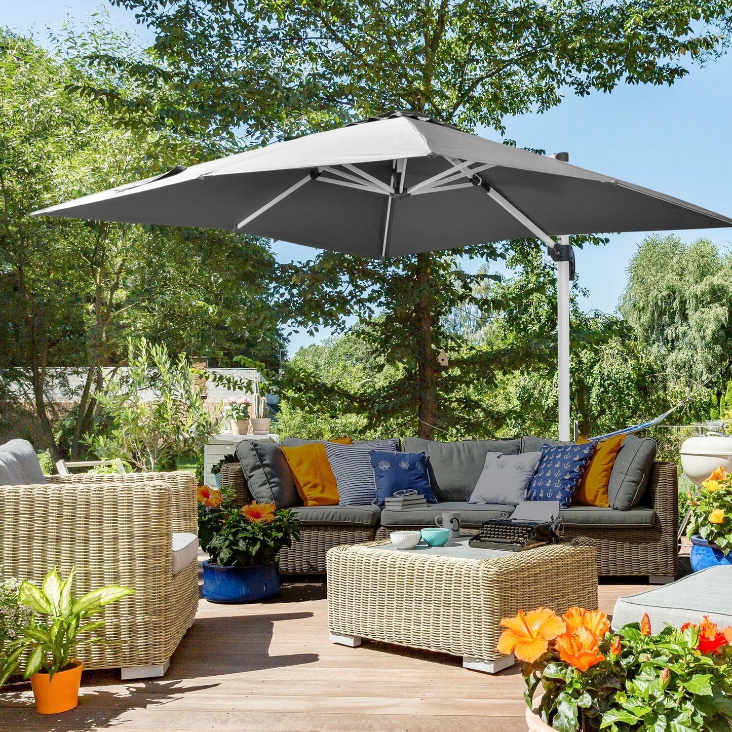 3m Square Cantilever Roma Parasol