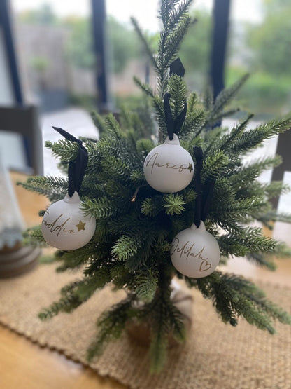 Set Of 3 Personalised Single Name Festive Satin Ribbon Christmas Ceramic White 6cm Baubles
