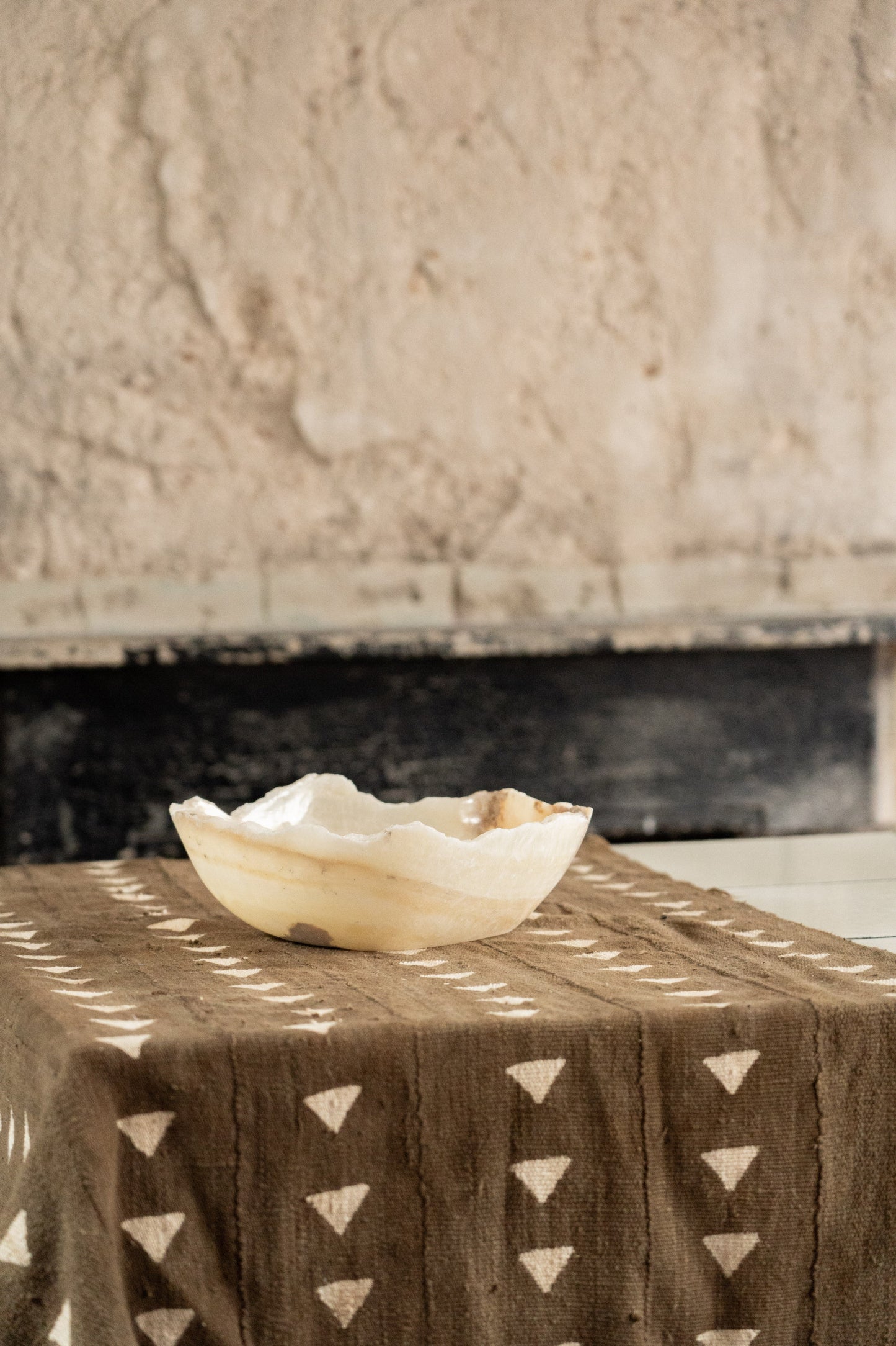 Premium Onyx Bowl Raw Edge