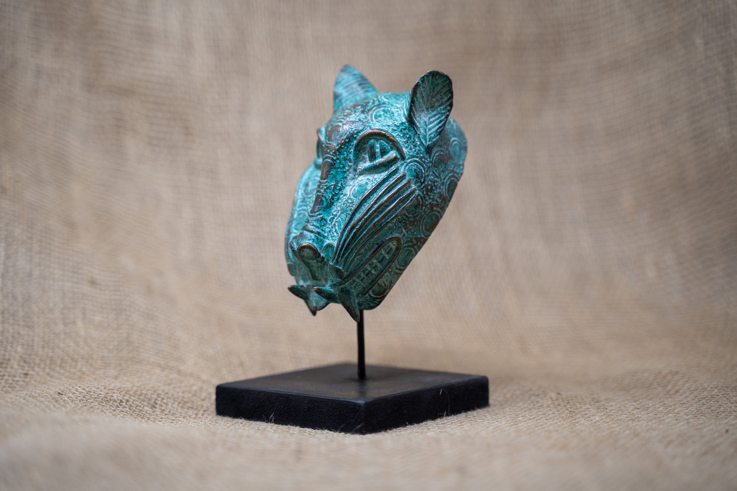 Benin Leopard sculpture - Bronze 26.4