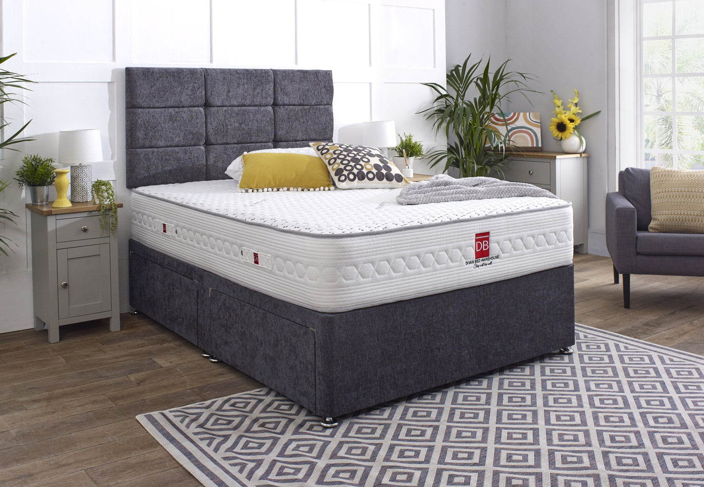 Monty Divan Bed Set with Button Headboard