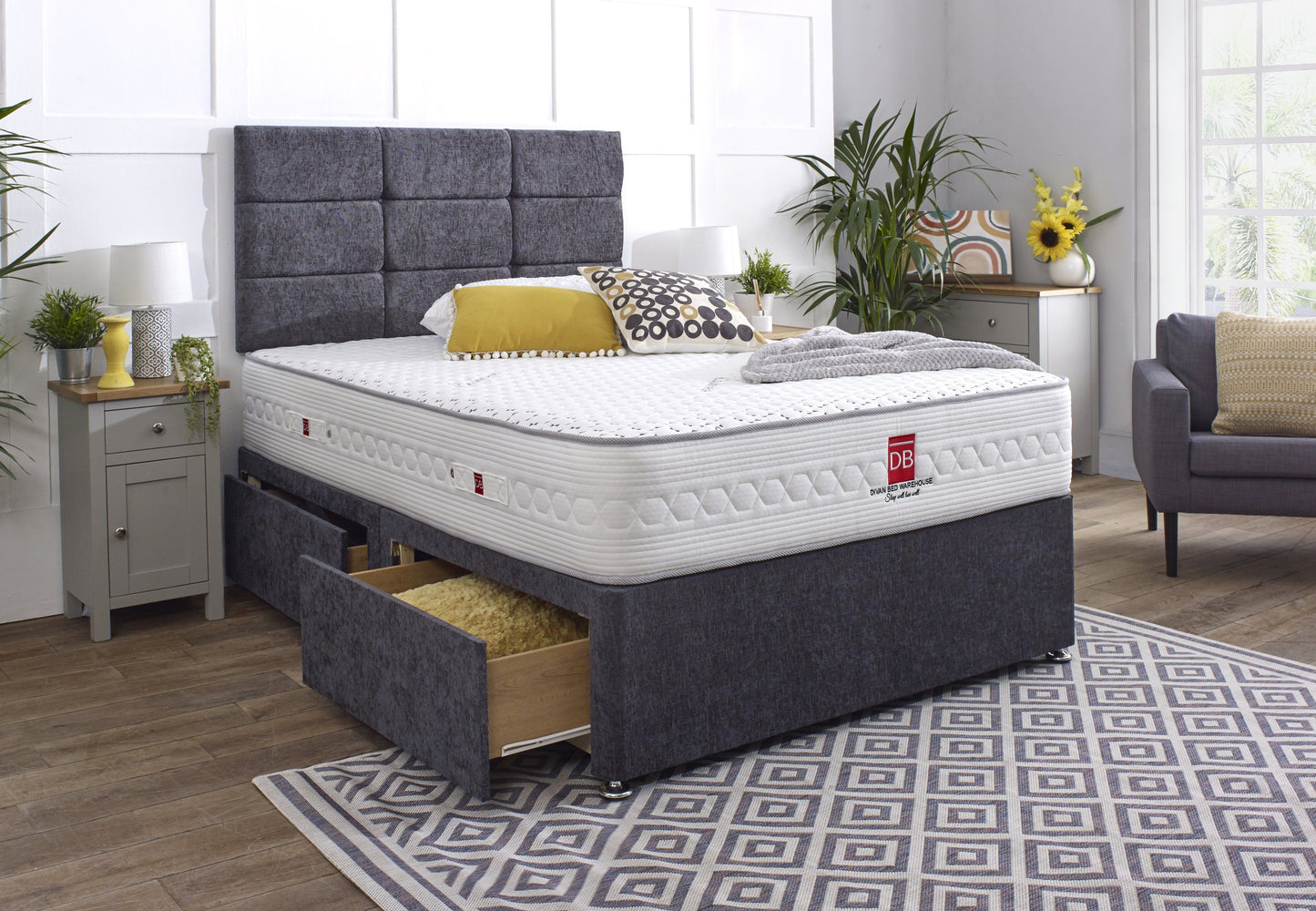 Monty Divan Bed Set with Button Headboard