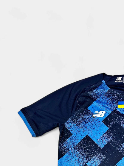 Dynamo Kyiv 2021-22 Football Shirt (Various Sizes)