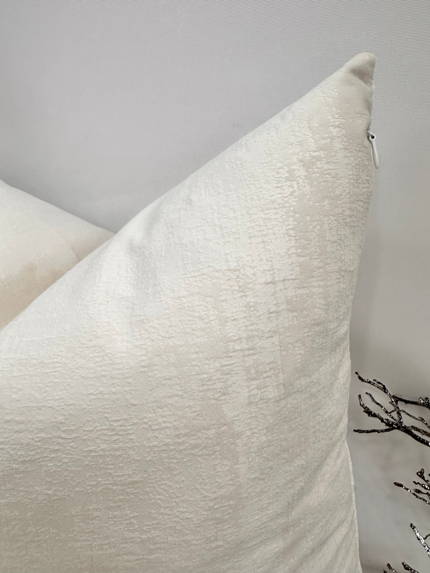 The Couture Cushion - The Ivory Dolce - Style No. 133
