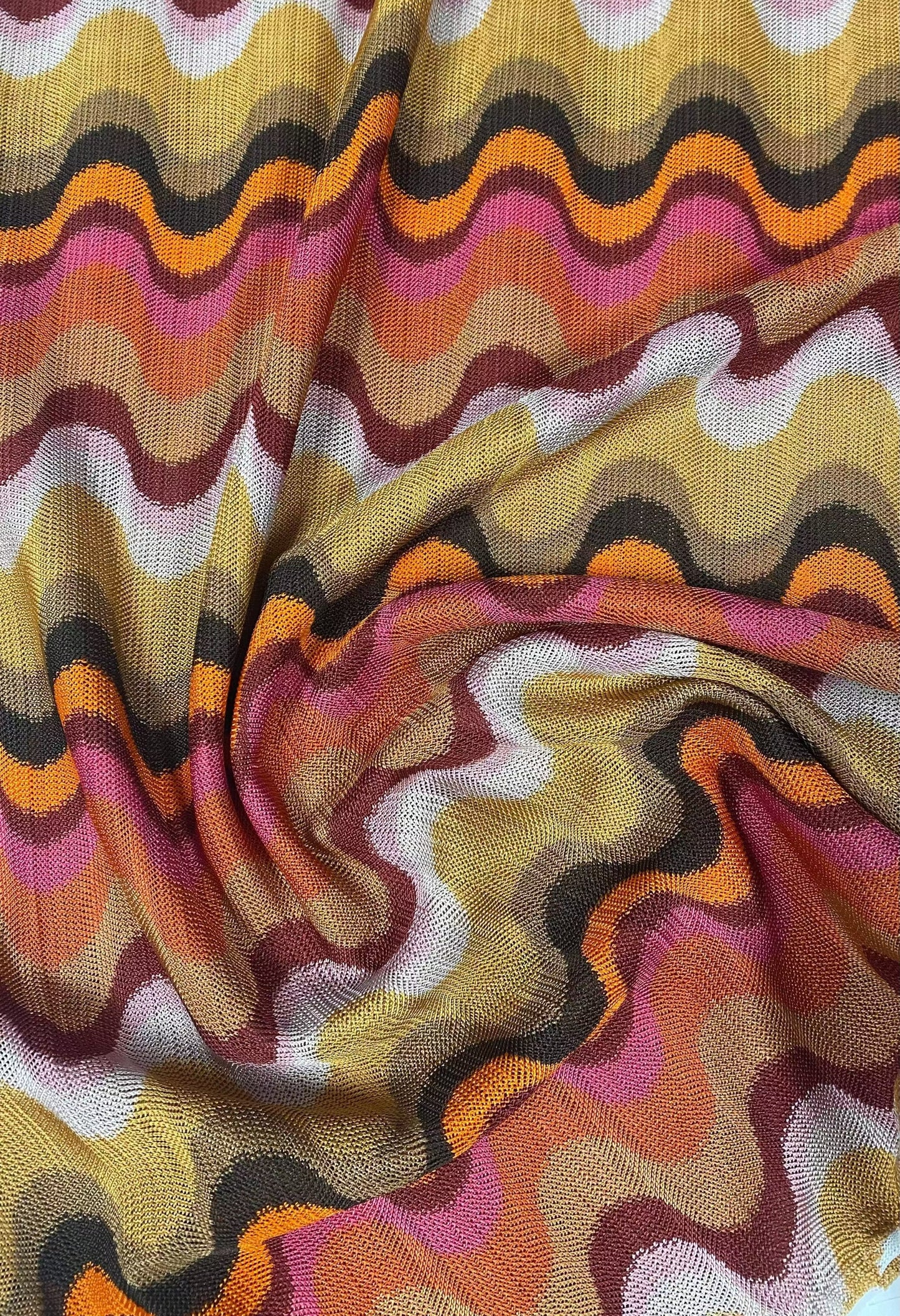 Retro Wavy Mesh Fabric for Unique Fashion and Craft Projects