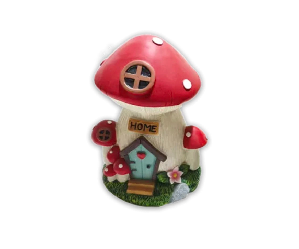 Resin mushroom house 17cm