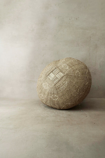 Garlic Gourd woven basket - Zimbabwe - 53.2