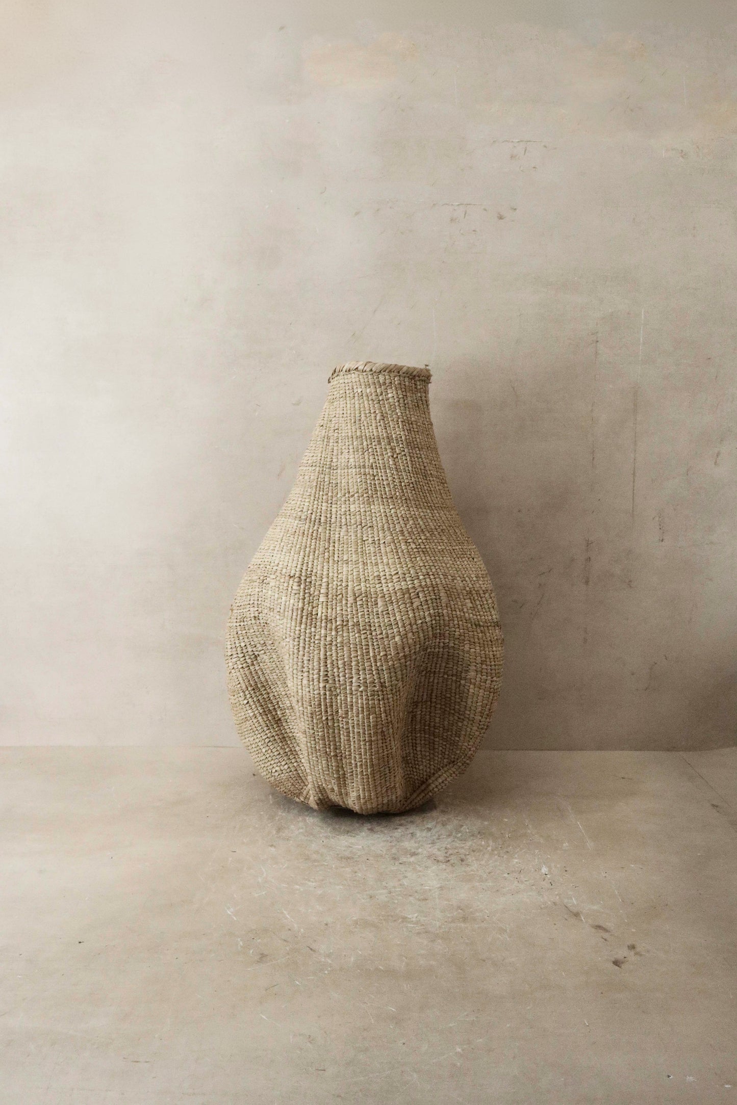 Garlic Gourd woven basket - Zimbabwe - 56.3