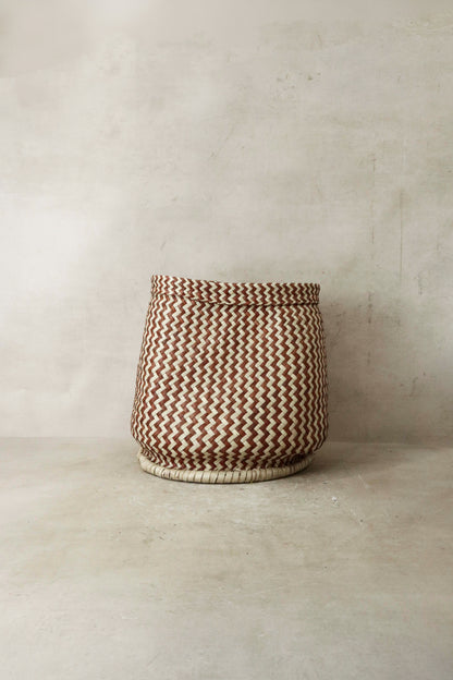 Zig Zag Woven Planter Basket Brown - Malawi - Z1