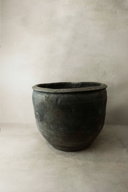 Big Old Grey Asian Pots- L003
