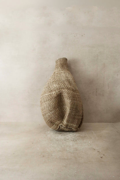 Garlic Gourd woven basket - Zimbabwe - 54.2