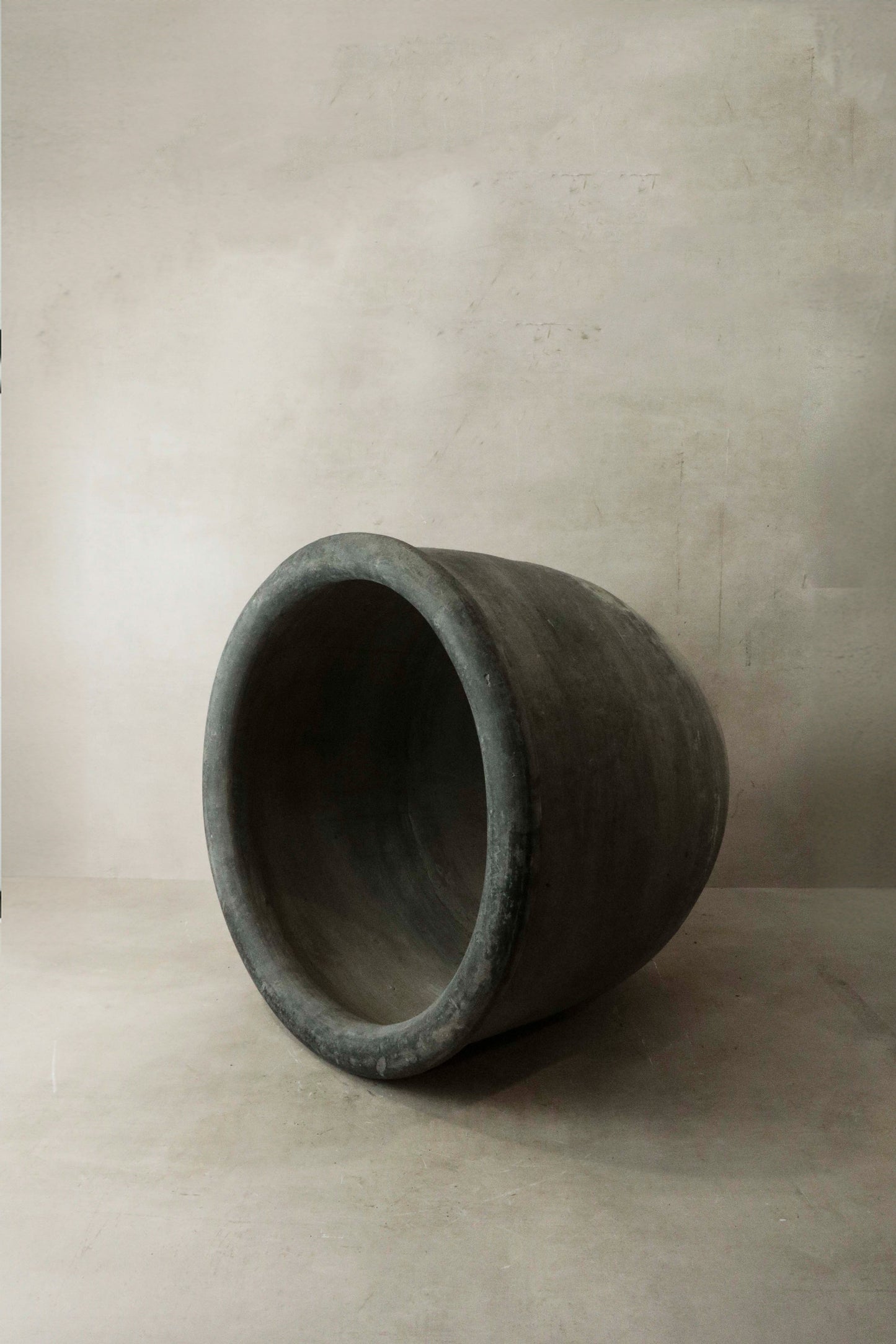 Big Old Grey Asian Pots- L004