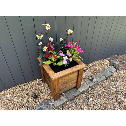 Prestbury Garden Planter by Charles Taylor