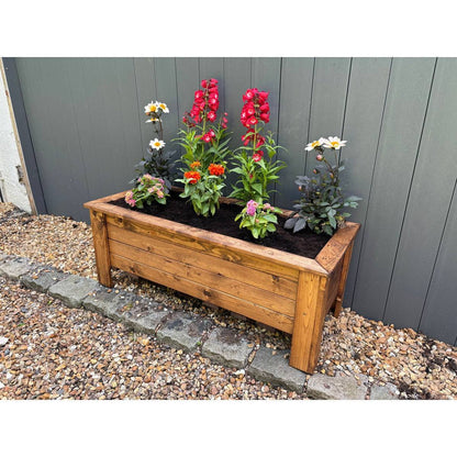 Prestbury Garden Planter by Charles Taylor
