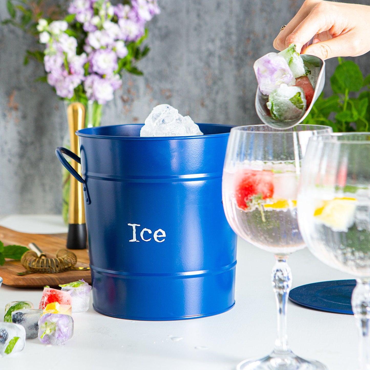Vintage Ice Bucket with Scoop