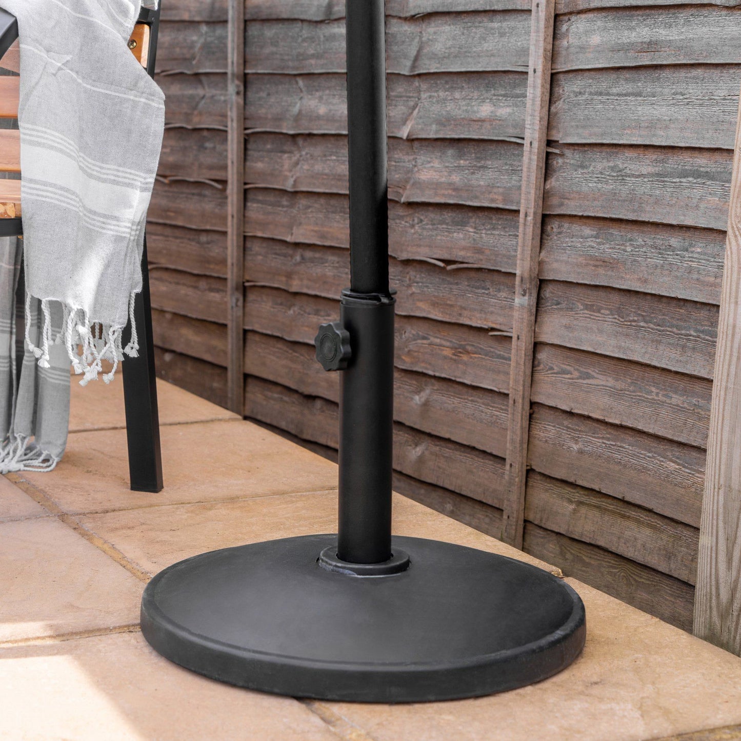 2.7m x 2.5m Wooden Garden Parasol with Black Concrete Base