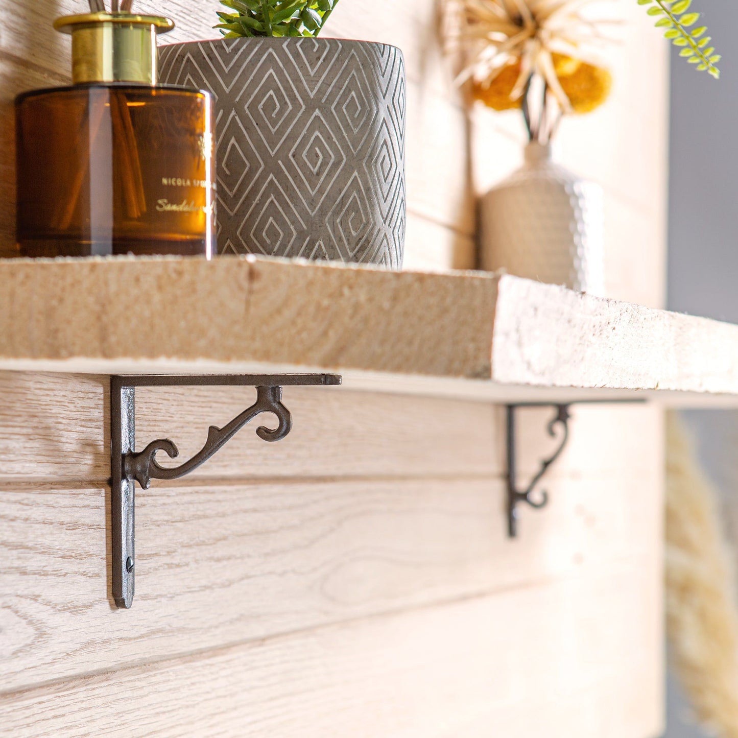 105mm Scroll Iron Shelf Bracket