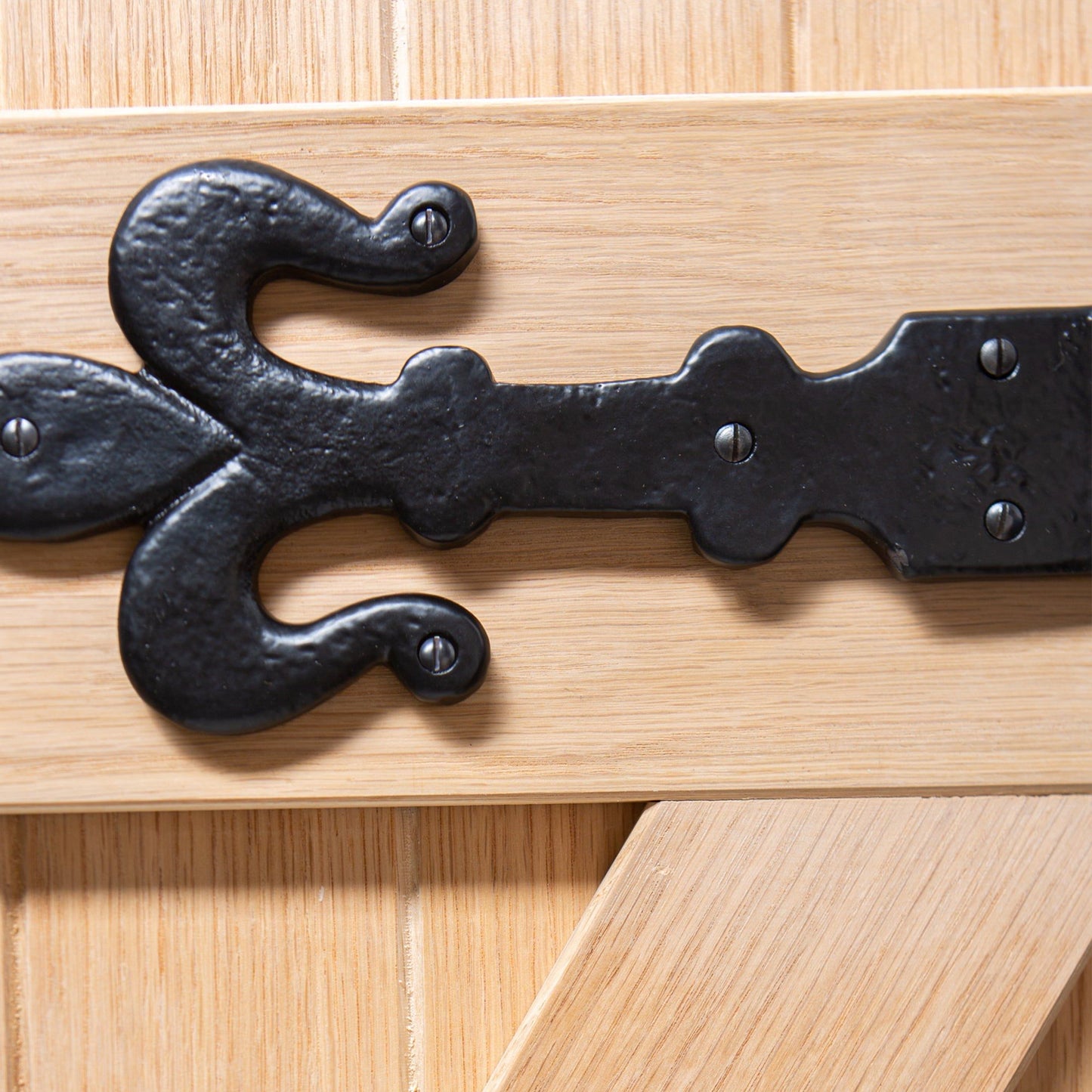 310mm Black Fleur De Lis T-Hinge