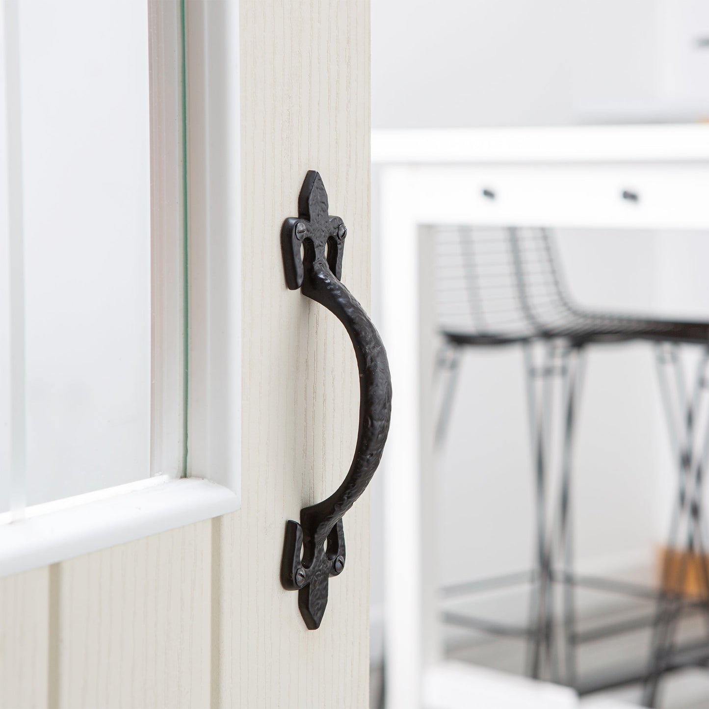 200mm Black Rustic Fleur De Lis Door Handle