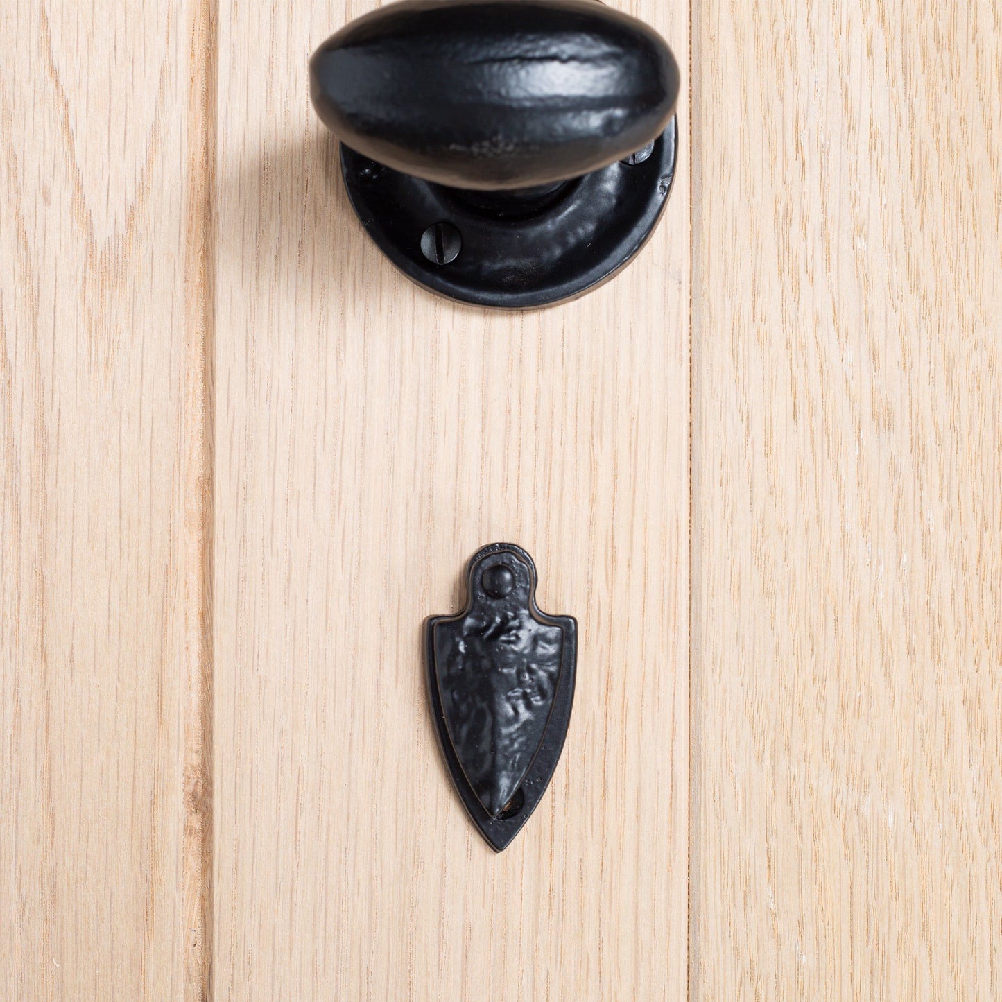 30mm x 55mm Black Arrowhead Escutcheon Plate with Cover