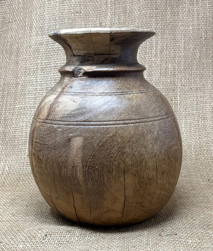 Vintage Teak Vase KX3112