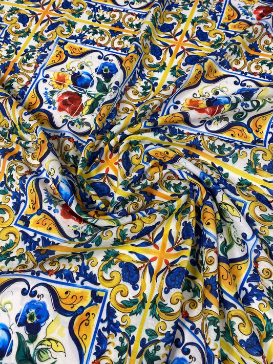 Small Linen Fabric with Mojalica Design for Home Decor and Crafts