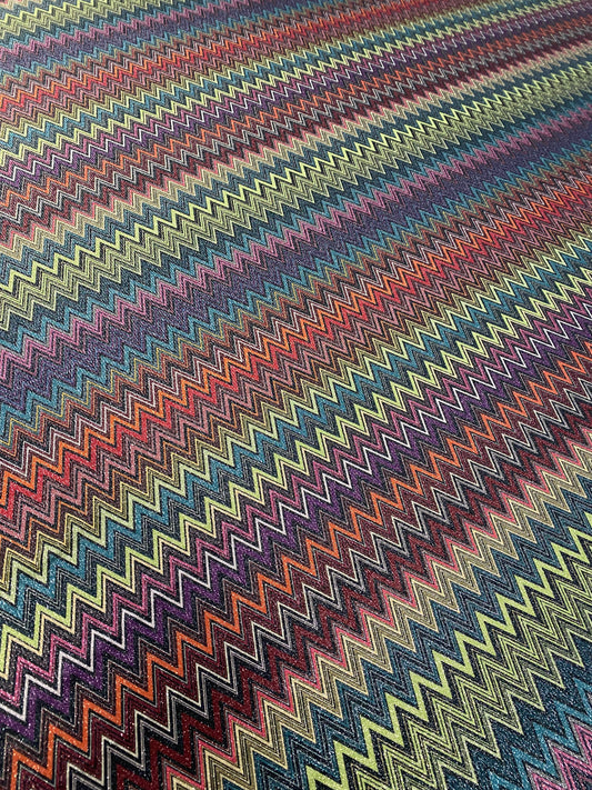 Multicolor Zigzag Pattern Woven Fabric