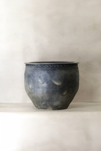 Big Old Grey Asian Pots - L018