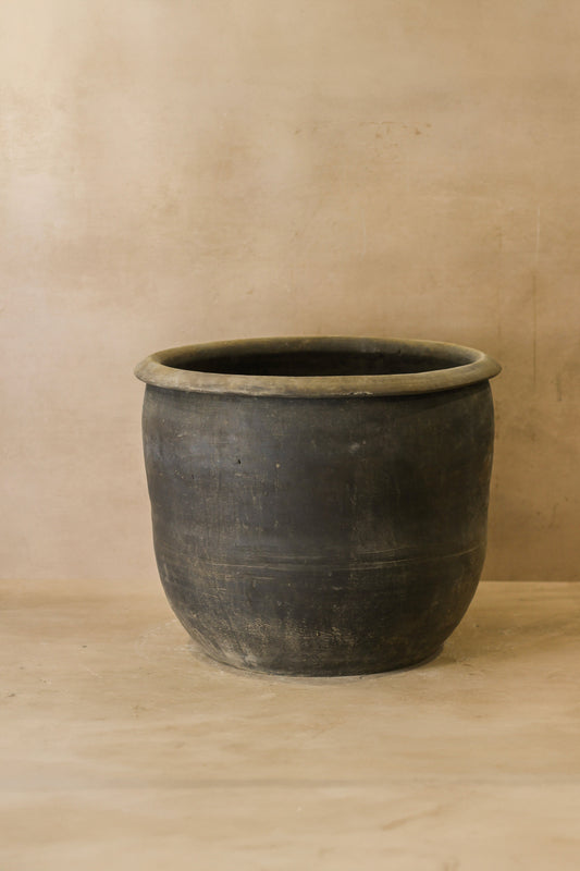 Big Old Grey Asian Pots - L013