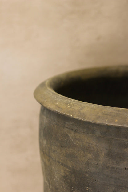 Big Old Grey Asian Pots - L013