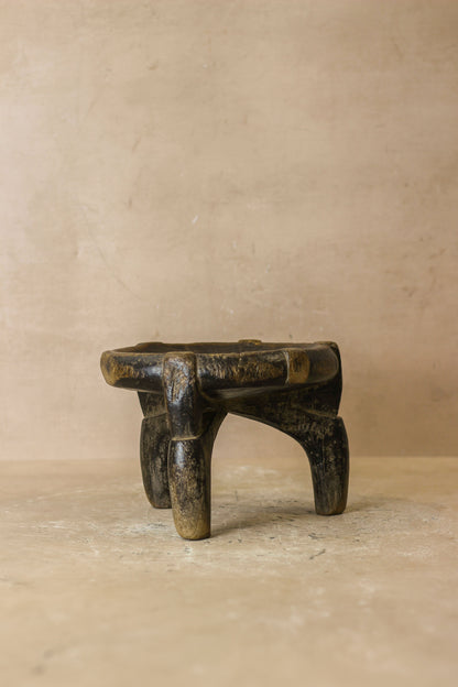 Hehe Iringa stool - Tanzania 42B