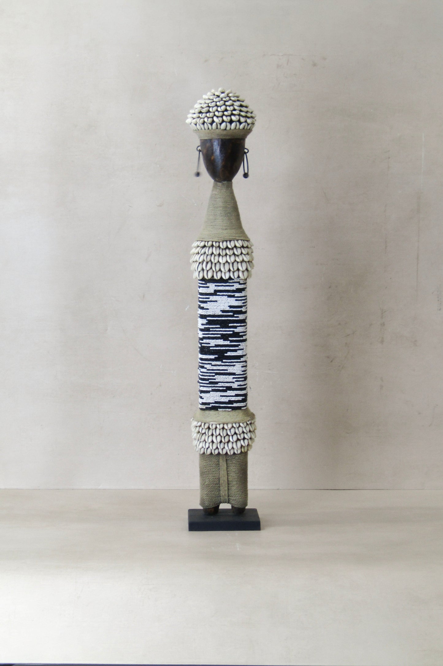 Namji Doll - Black & White - L 73cm - 1822