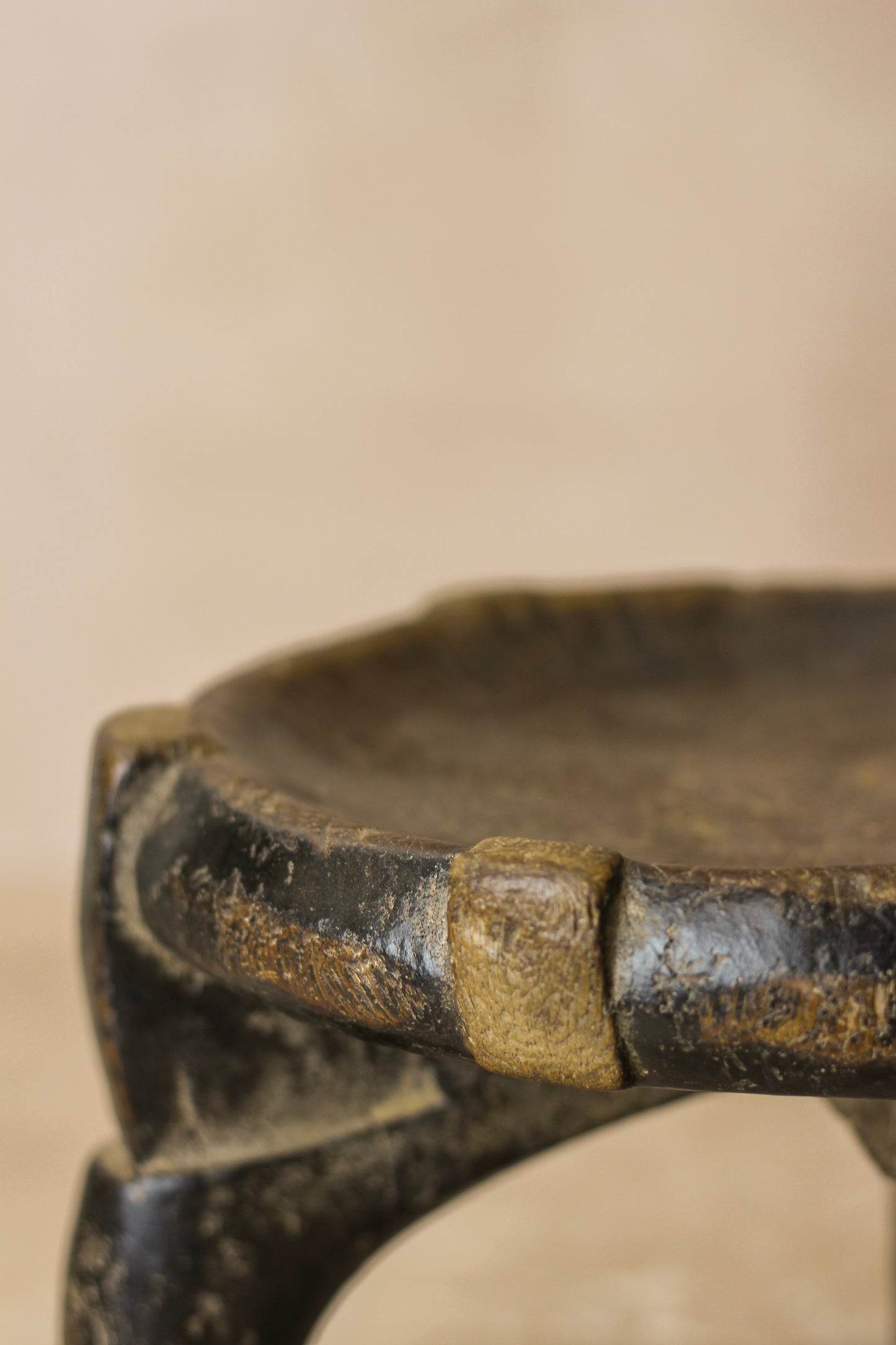 Hehe Iringa stool - Tanzania 42B