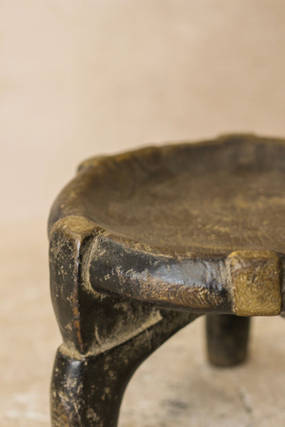 Hehe Iringa stool - Tanzania 42B