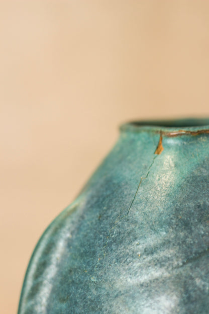 Vintage Blue Twin Fish Vase - No 4