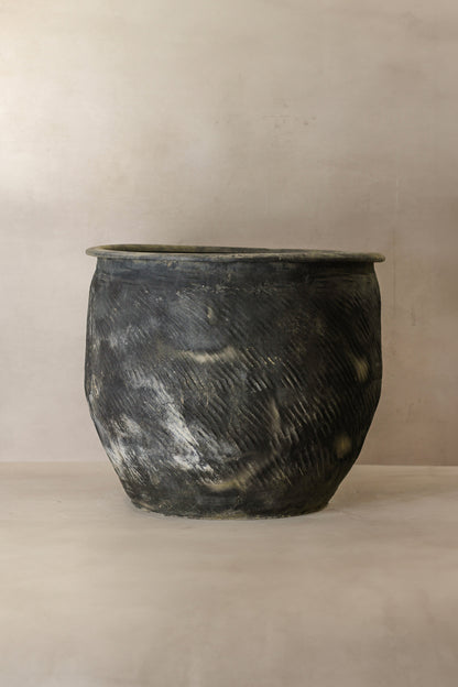 Big Old Grey Asian Pots - L014