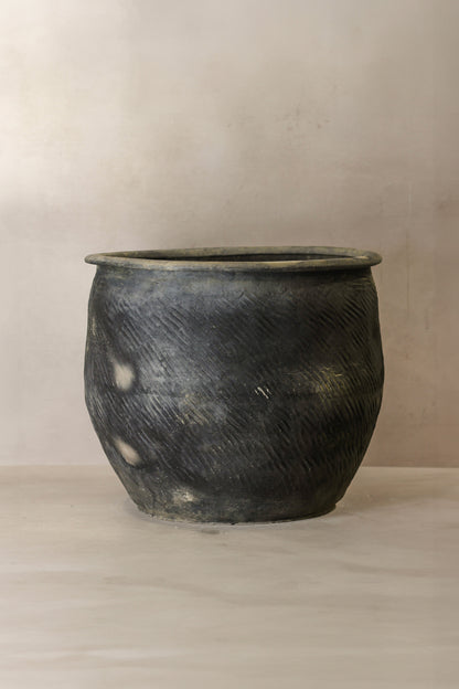 Big Old Grey Asian Pots - L014