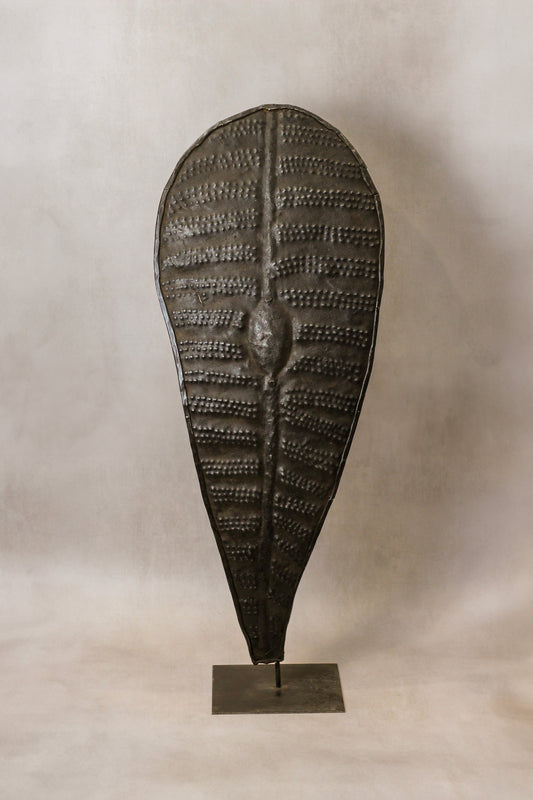 Vintage Sudanese Dinka Shield - 44.1