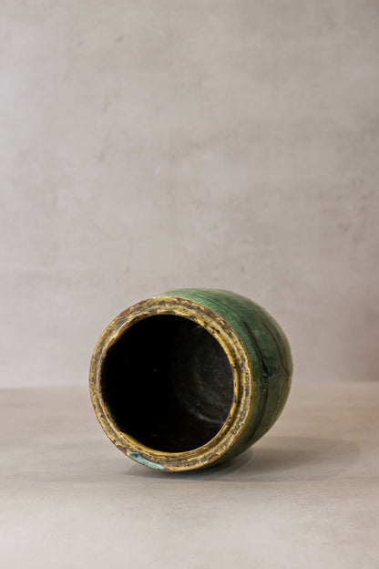 Vintage Emerald Green Pot - No 2