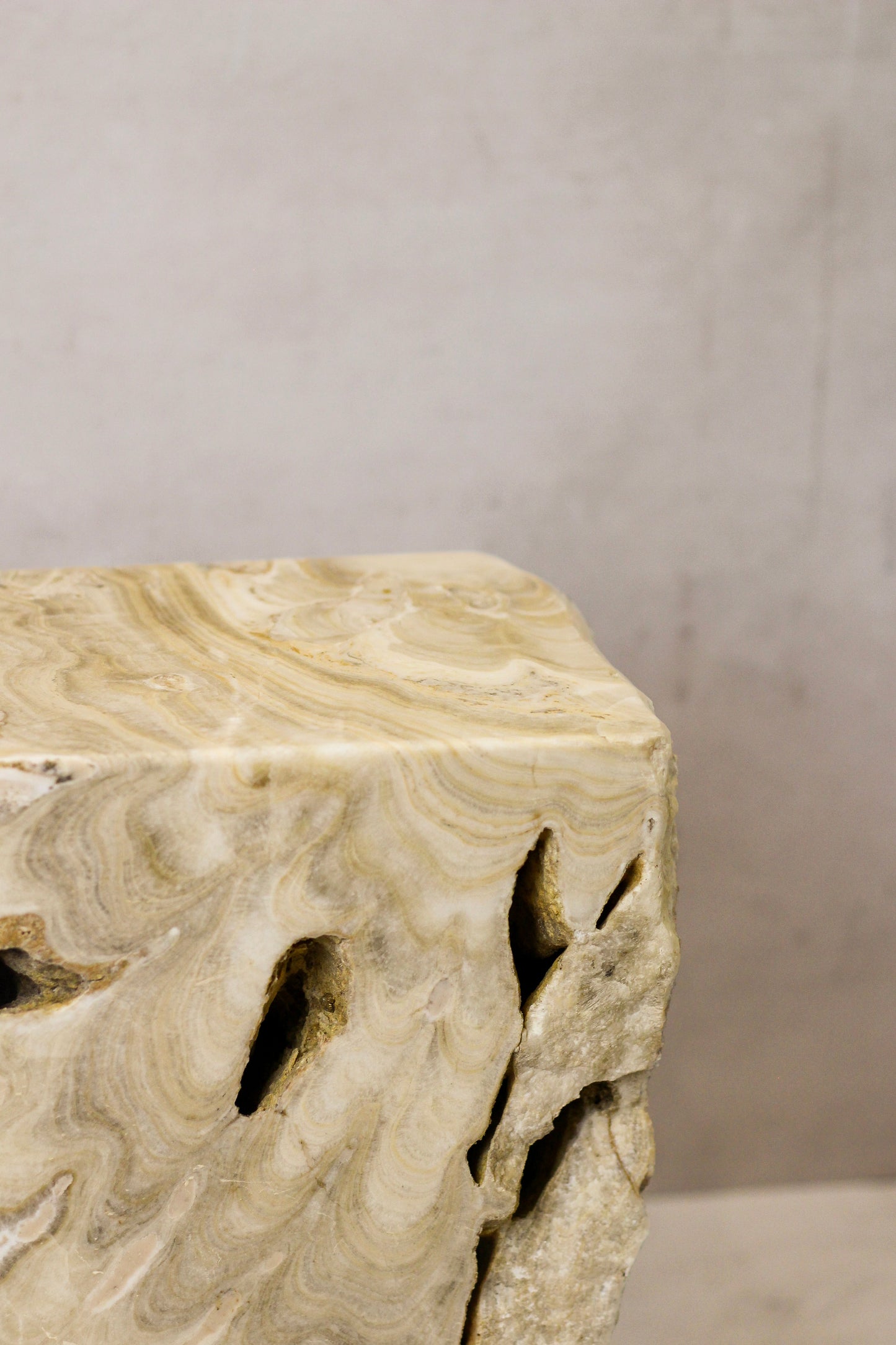 Onyx Side Table Pedestal Raw - Solid - No 5