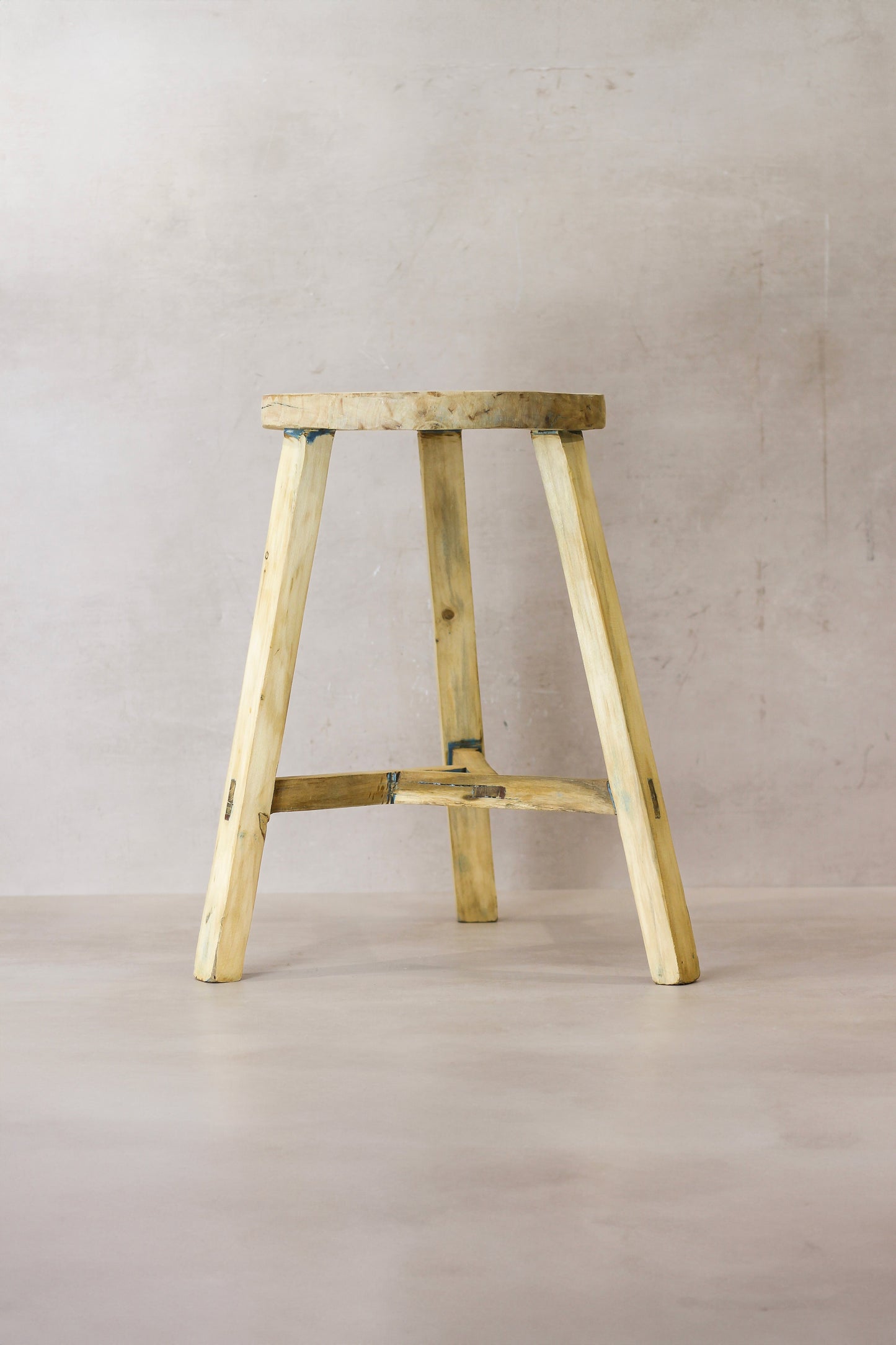 Vintage Rustic Elm Wood Stool - Round - No 51