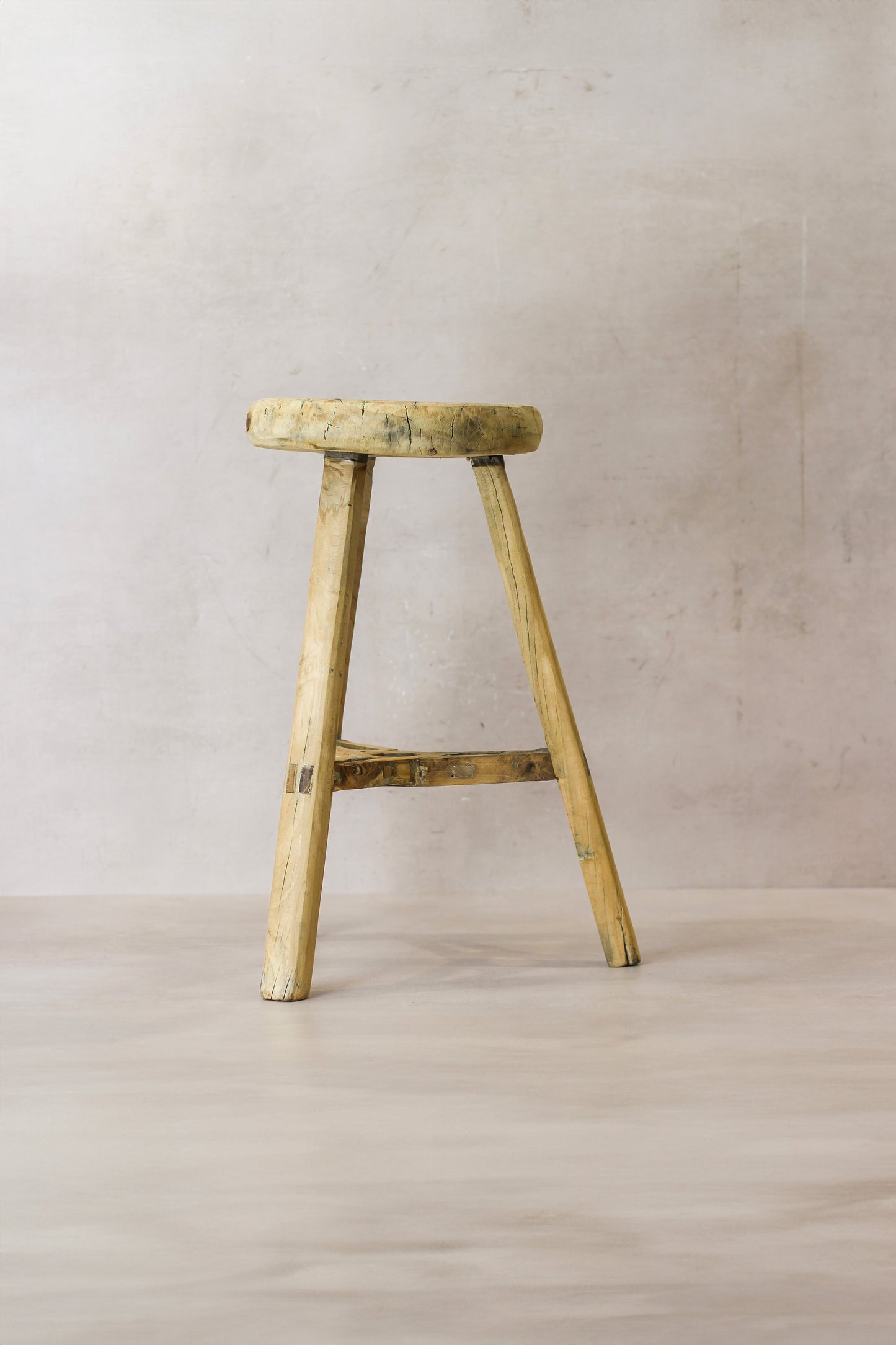 Vintage Rustic Elm Wood Stool - Round - No 52