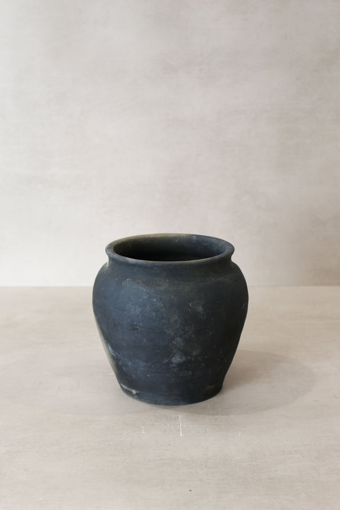 Vintage Dark Pot n° 49