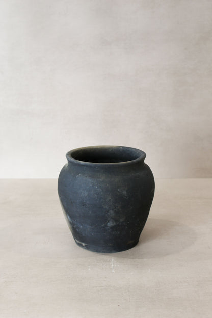Vintage Dark Pot n° 49