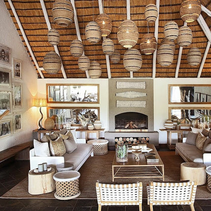 Bamileke Stool - White/Natural - 41cmD