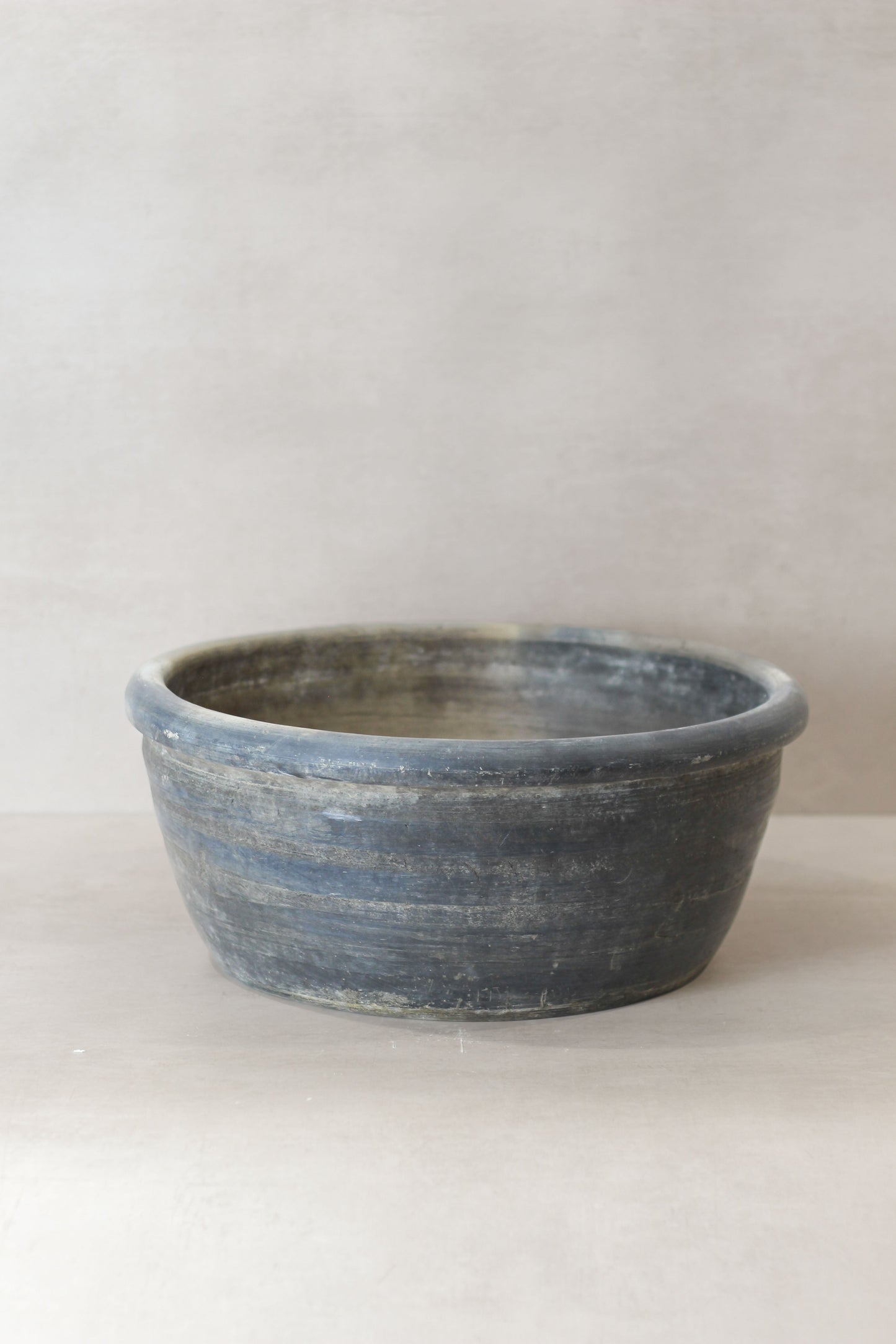 Wabi Sabi Antique Matt Grey Terracotta Bowl - OGB 04