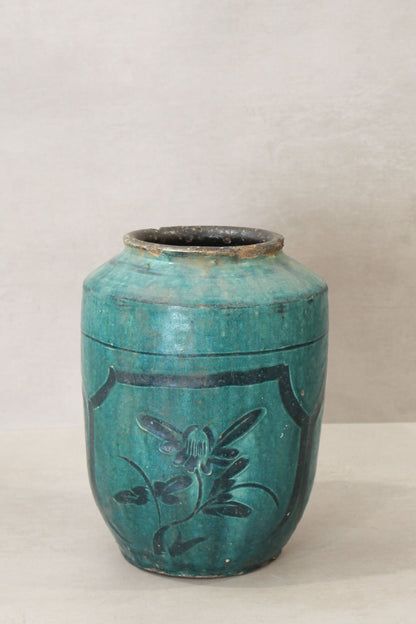 Vintage Emerald Green Pot - No 7