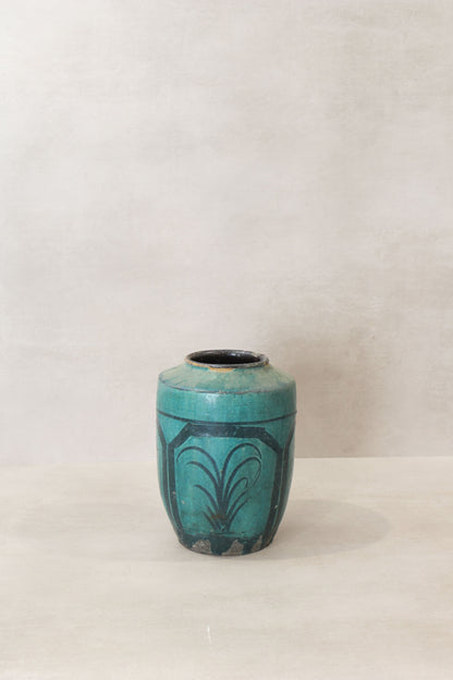 Vintage Emerald Green Pot - No 9